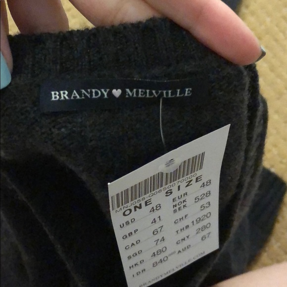 Grey Brandy Melville Sweater - Picture 4 of 7